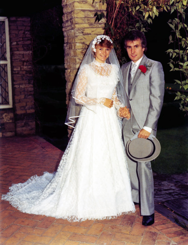 Howard and Lesley Conder Howard was very much into the electronic music scene when they moved to America and pop groups such as the Eurythmics were topping the charts with Sweet Dreams. The Conders took a lot of music equipment with them and soon added more to their kit list which gave them quite an edge such as Roland’s much sought-after Jupiter 8, the famous Linn Drum and other hi-tech equipment in that new era of electronic music They eventually bought the very first Mac Computer ever produced to run Master Tracks software which was to create music sequences. The Conders started with only an Allan & Heath audio desk and 8 track tape recorder and eventually built the kit list up to include all that you would ever need. See the videos and photos of their studios over the remainder of the decade.